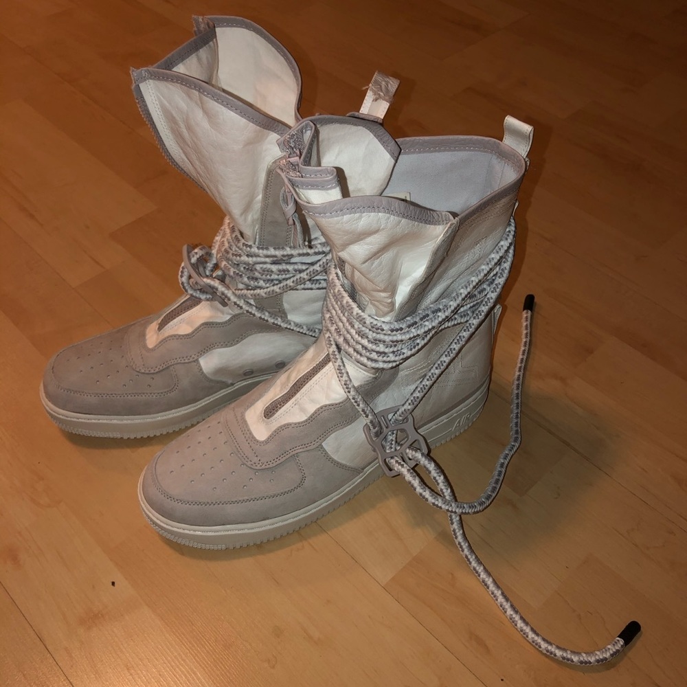 NIKE SF AF1 HI AS QS